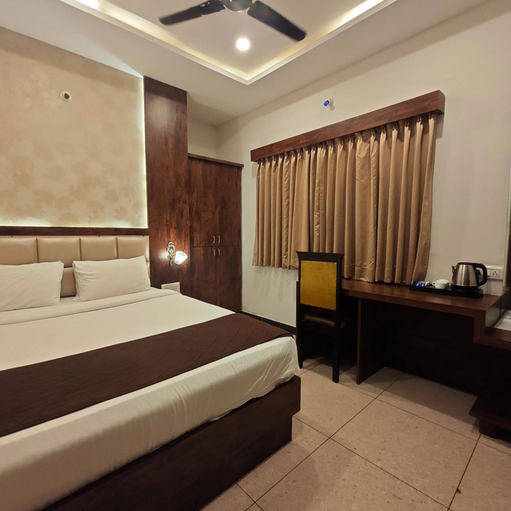 Al Noor Palace 班加罗尔 外观 照片